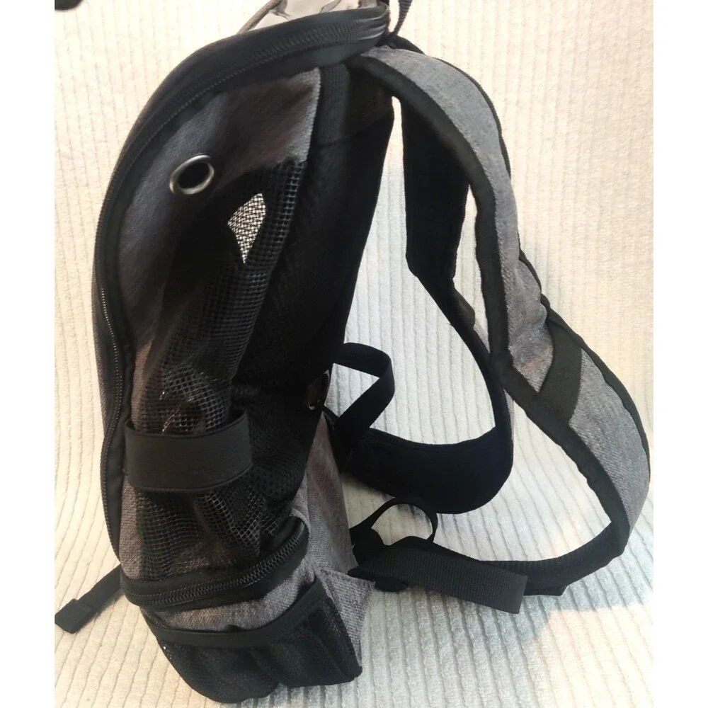 Pet Carrier Backpack Adjustable Shoulders Bag Breathable Mesh with Keychain bag